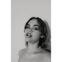 nomy_lov webcam model