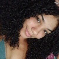 CurlyBitch's Avatar Pic