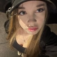 cutie_cookiee webcam model