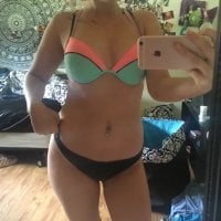 pussybaby69's Offline Chat Room