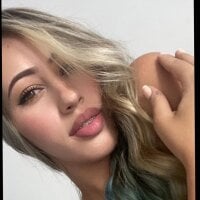 miss_cloy's Offline Chat Room