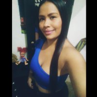 Emiily_rousee's Offline Chat Room