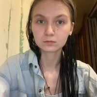 EstherKiester model avatar