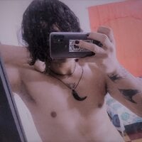 room_hot_x's Avatar Pic
