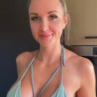 Bella-Tight webcam model