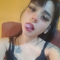 Rommy1028 webcam model