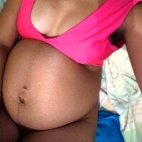 Julia_Pregnant