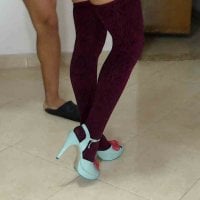 sex_school_sb's Offline Chat Room