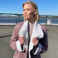 JemaSolis' Offline Chat Room