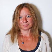 EllaAvery's Offline Chat Room