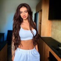 LaraVegas_
