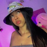 naughty_attraction webcam model