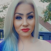 DaddisGoodBitch's Offline Chat Room