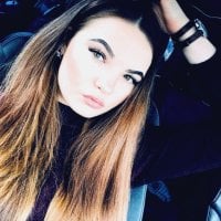 Sofia_Kelly's Offline Chat Room