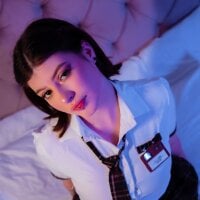 MiaRosseee_'s Offline Chat Room