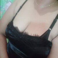 hotolivia34 webcam model
