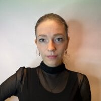Offline chatovací místnost CrystalYoungt