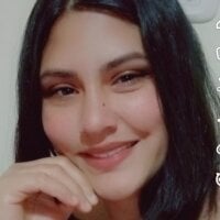 ValeriaIsabell's Offline Chat Room