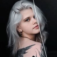 JoannLowe model avatar