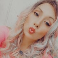 lilylovescreampies' Offline Chat Room