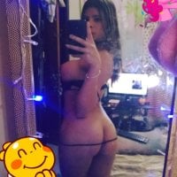 alejandralatinaxnx's Offline Chat Room