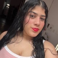 Brit_22 webcam model