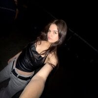 violetssweet webcam model