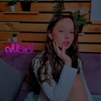 Aria_Glass' Offline Chat Room