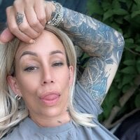 blondebitch2 webcam