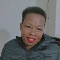BlackDesire13 webcam model