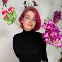 IvetteMuraski webcam model