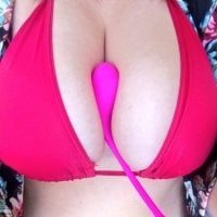 nikkyrocco's Offline Chat Room