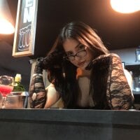 JadeAgliyah webcam