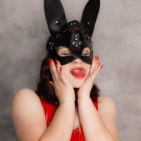 Bella_smoke webcam