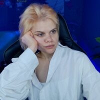EllieMurler's Avatar Pic
