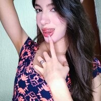 Emily-hottsonn Live XXX chat