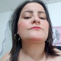 katrina_hot32's Offline Chat Room