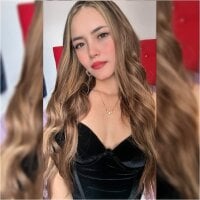 Juliette_arden webcam model