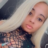 FreakkyyAssHawaiian offline chatrum