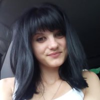 SallyLucky's Offline Chat Room