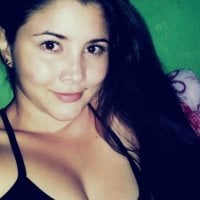 caramelo_18's Offline Chat Room