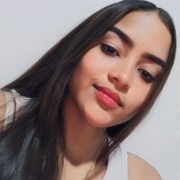 chelsea_adams1's Offline Chat Room