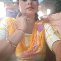 Offline chat soba modela Pakhii