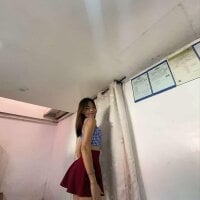 pretty_petite_asian143 webcam