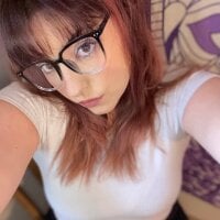 LanaLouXo's Offline Chat Room