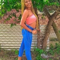 Tasty_montana's Offline Chat Room