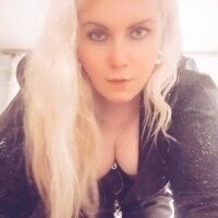 Lana-murr webcam model