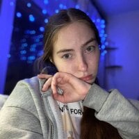 Charlize_Cherry offline chat-rom