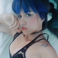 xAmapola8's Offline Chat Room