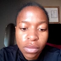 Nompumelelo1523 webcam model